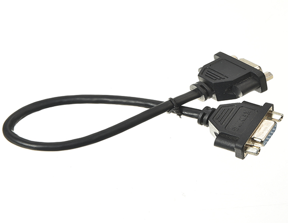 標準串口數(shù)據(jù)線 D-SUB 15公對D-SUB 15母帶前鉚注塑 RS232 標準串口數(shù)據(jù)線 D-SUB 15公對D-SUB 15母帶前鉚注塑 RS232